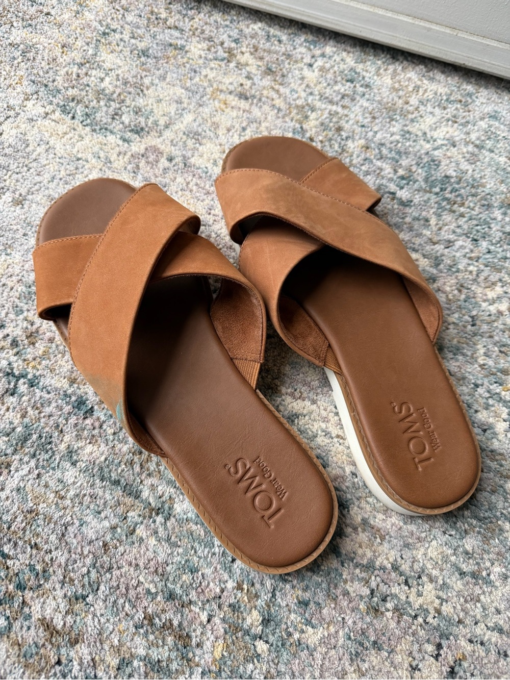 Toms Women’s Tan Leather Crisscross Slide Sandals